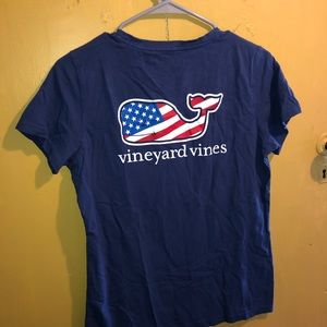 Vineyard Vines T shirt